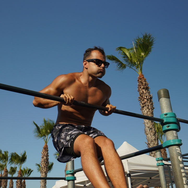 calistenia muscle up dominadas pino flexiones